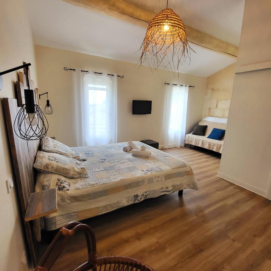 Manade Saint Louis Mas De La Paix Bed & Breakfast Vauvert Exterior photo